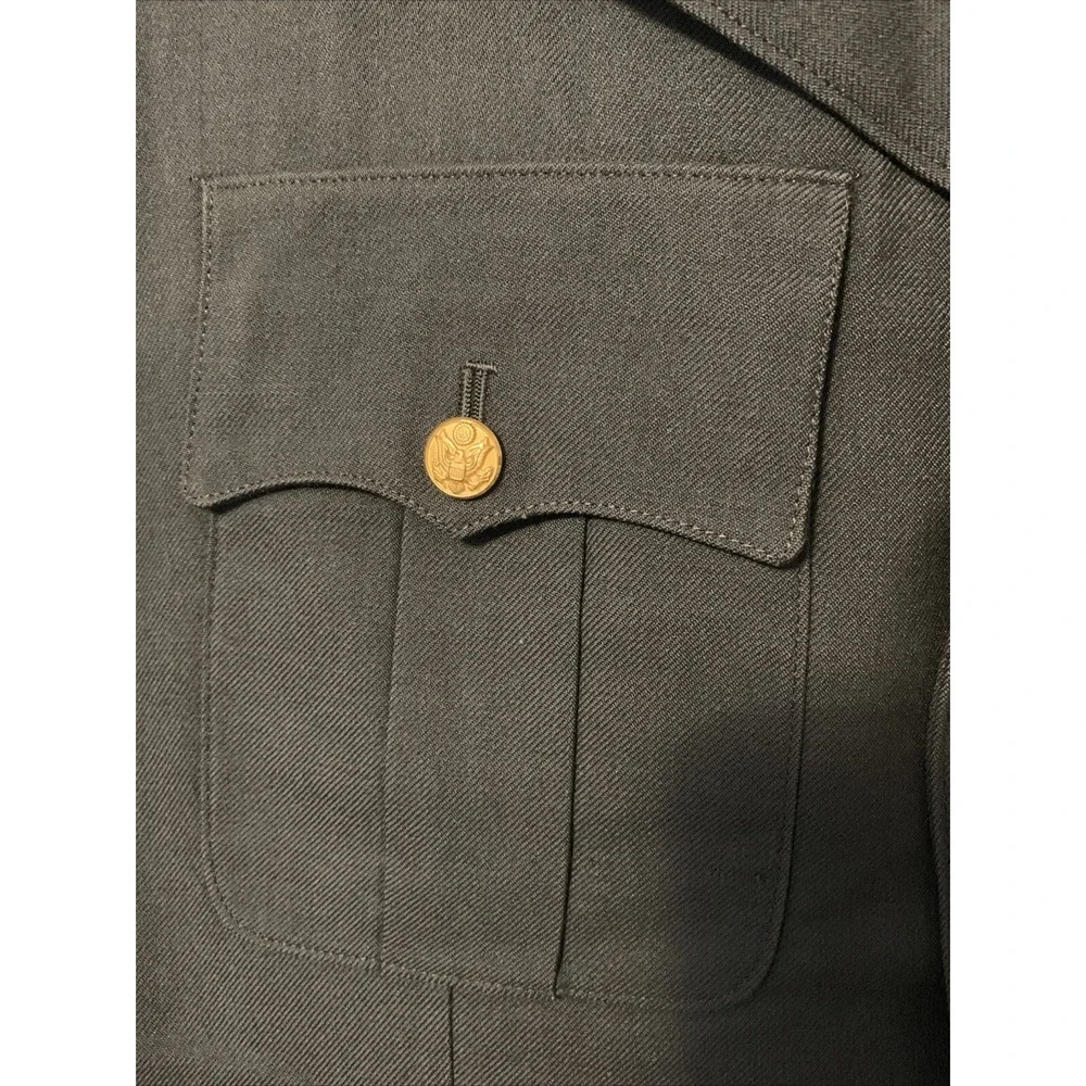U.S Army Military Green Coat AG-44 Tranport Staff Sargent Patches 1970's